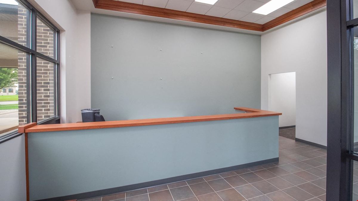 Professional Office Sublease Opportunity