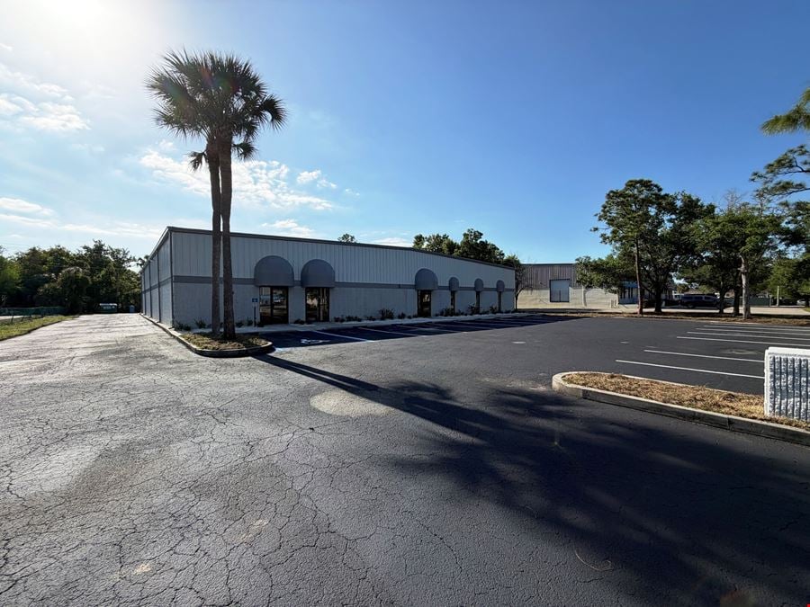 10,000 SF Multi-Tenant Industrial Facility