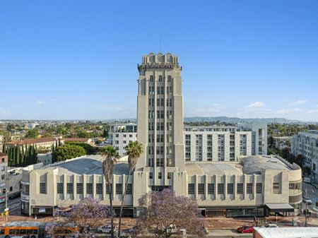 Preview of commercial space at 5500 Wilshire Blvd
