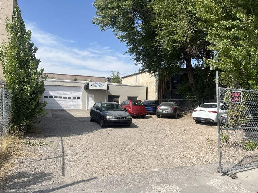 Warehouse with Yard