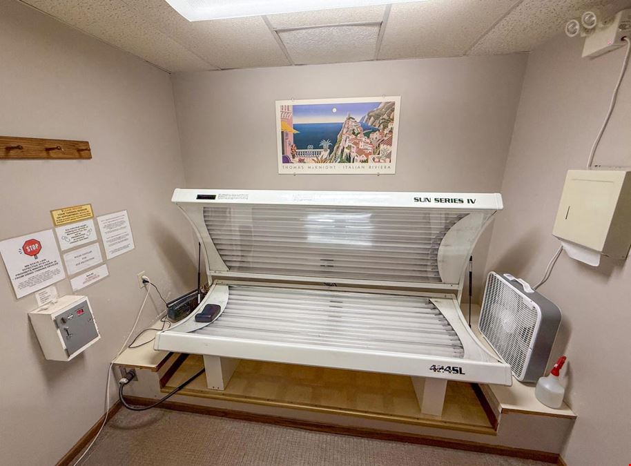 16 Mantorville Ave N - Business Condo For Sale 