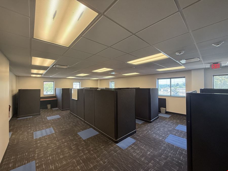 For Lease | 6,000 SF Office Space