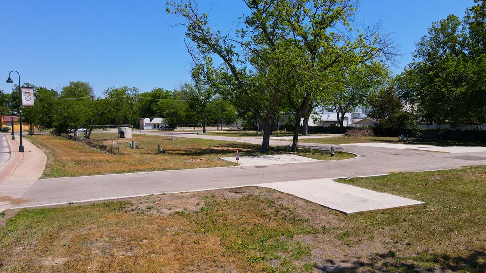 The Park At Lone Star - 28 Townhome Lots
