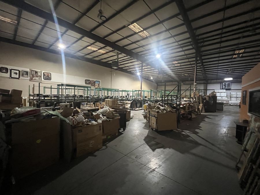 46,900 SF Warehouse - Divisable - Cobb Co