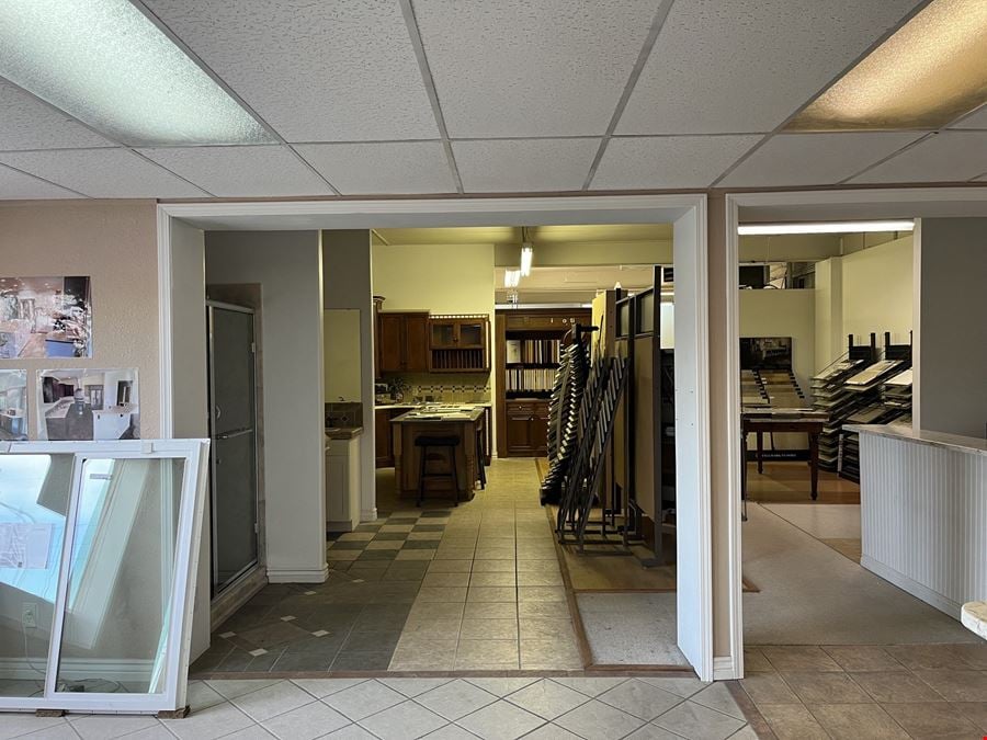 1345 Lee Blvd