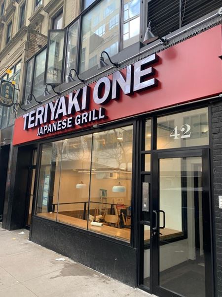 Preview of commercial space at 42 W 56th St