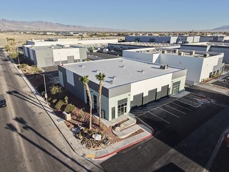 Preview of Industrial space for Sale at 2630 W Brooks Ave