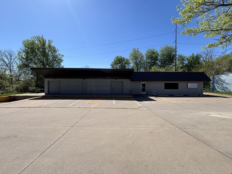 3728 Eastern Ave, Davenport