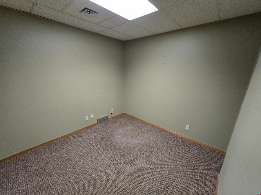4320 S. Louise Avenue, Suite 101 and 200