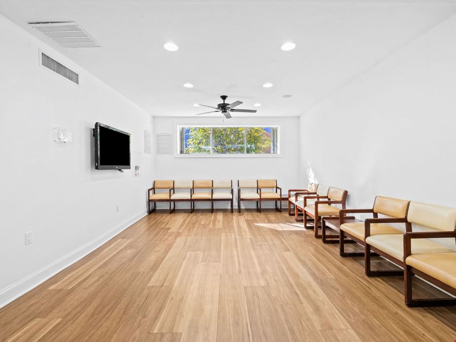 Las Olas Plug & Play Medical Building