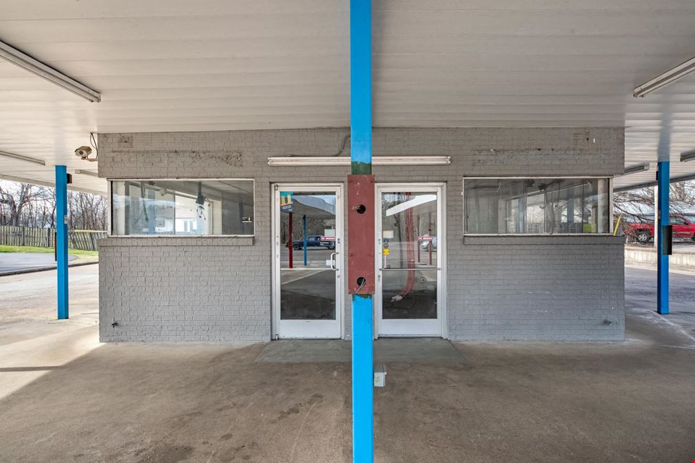 435 E Main St, Hohenwald TN