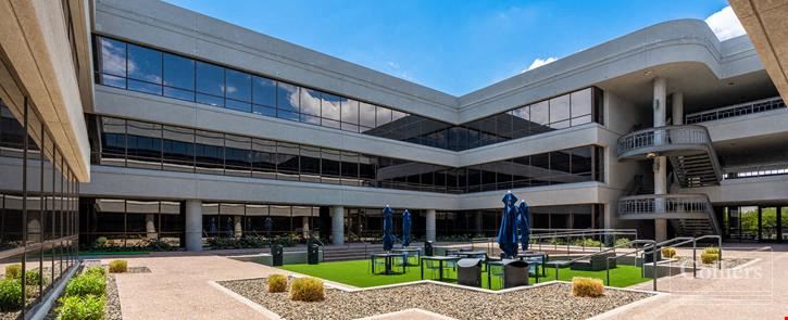 Garden Office-Multifamily Building for Sale in Phoenix