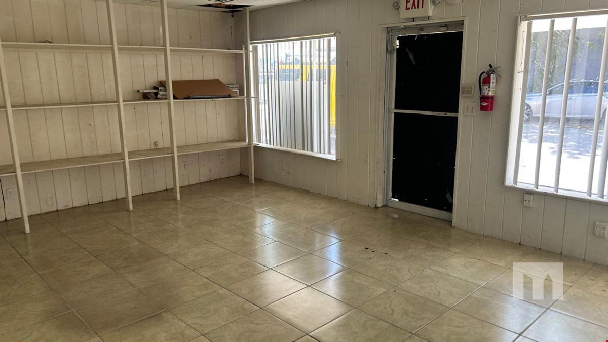 Freestanding Office/Retail Building