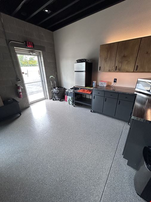 W228S6944 Enterprise Dr, Unit 107