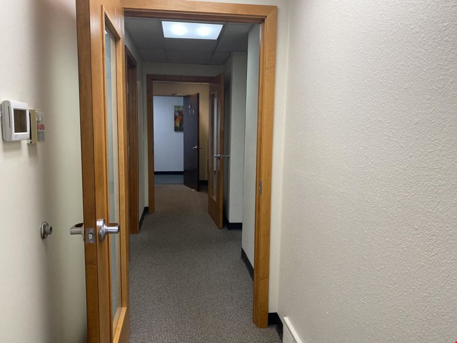  Lynnwood Cedar Valley Park Office Building