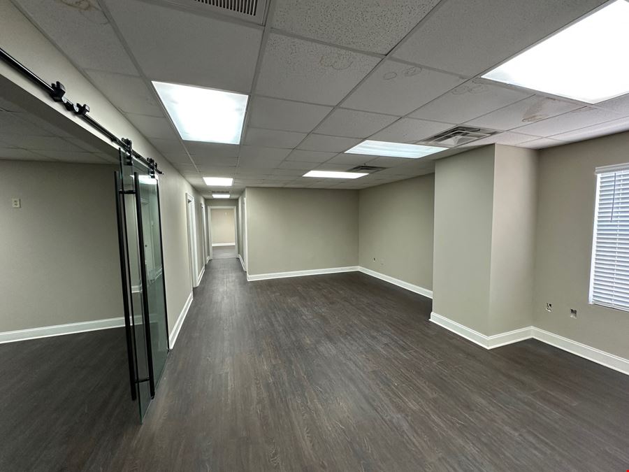 Class A Office / Warehouse / Showroom in Columbia County