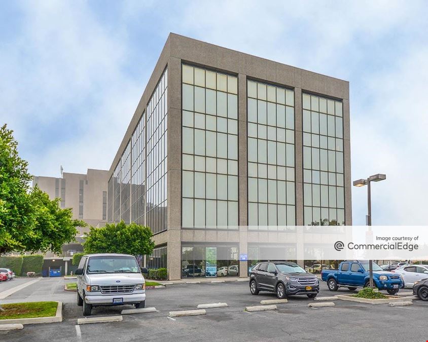 Garden Grove Medical Plaza