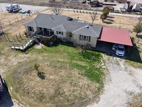 1939 County Road 596 - Commercial Office with Yard