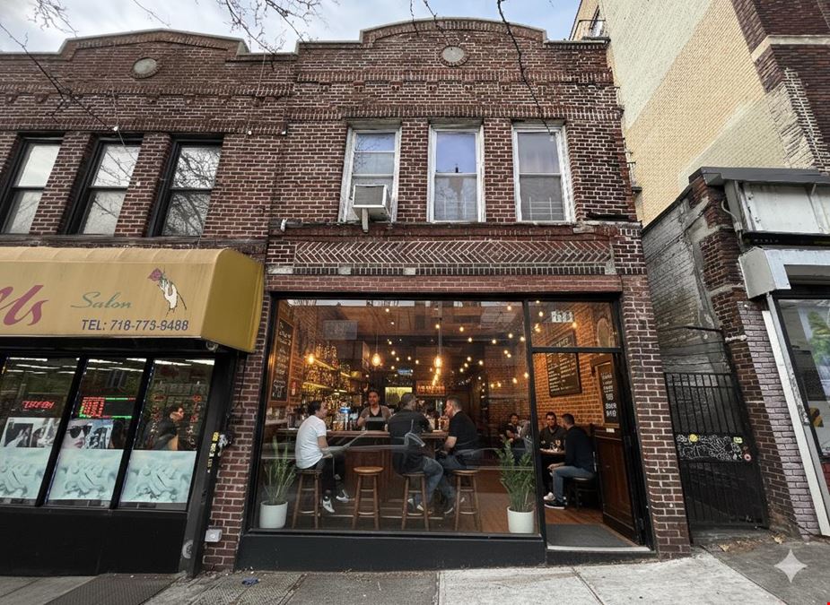 Gut-Renovated Restaurant/Bar Space