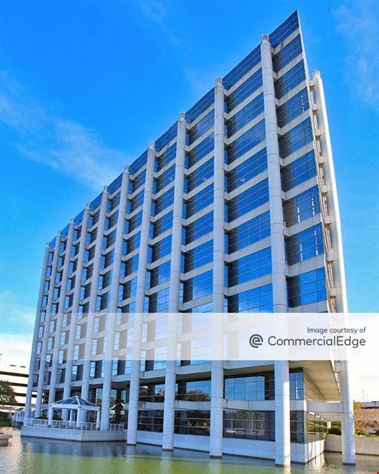MetWest International - One MetroCenter