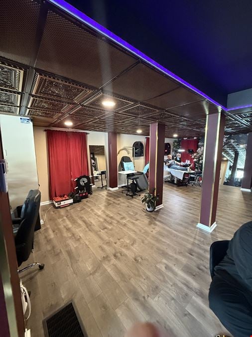 1029 Lancaster Ave