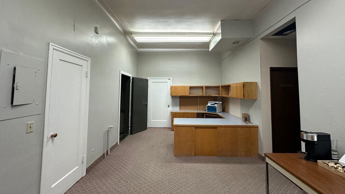 1323 14th Ave