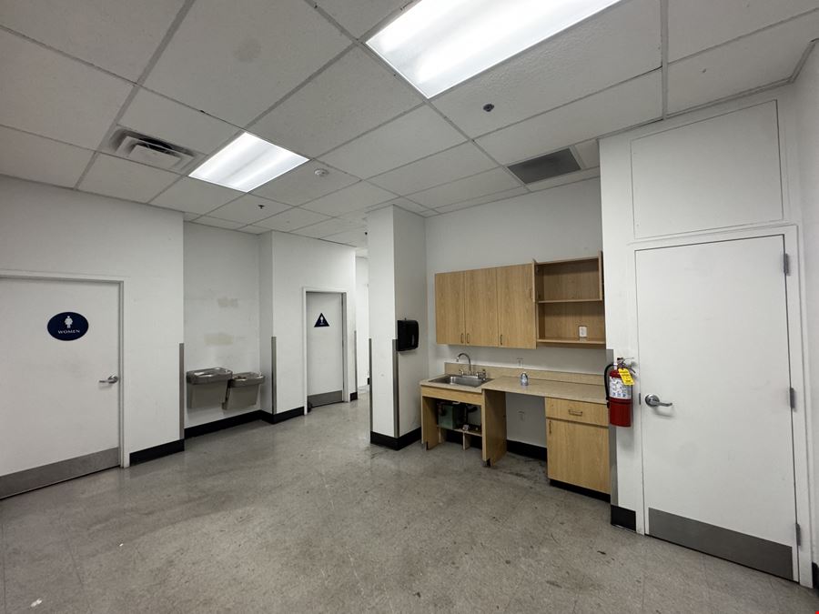 Retail Space For Lease Along Sheridan Road At Base Of The Morgan At Loyola Station
