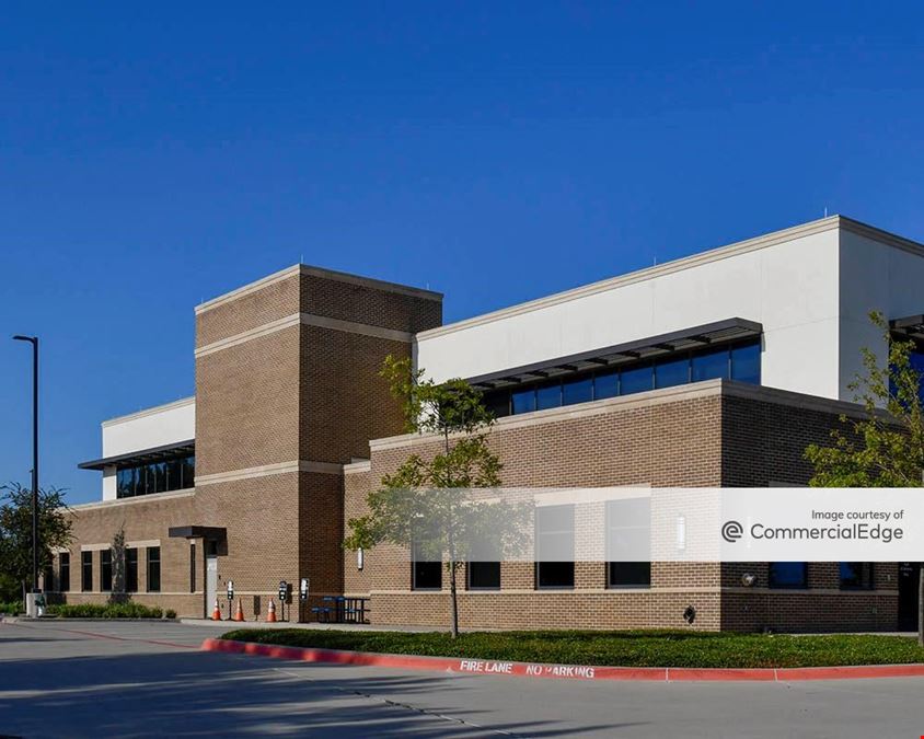 925 East Southlake Blvd