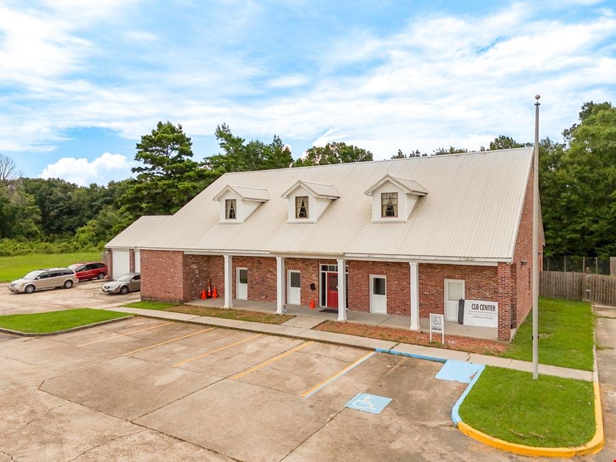 Renovated Office / Retail Property on N Sherwood Forest Blvd