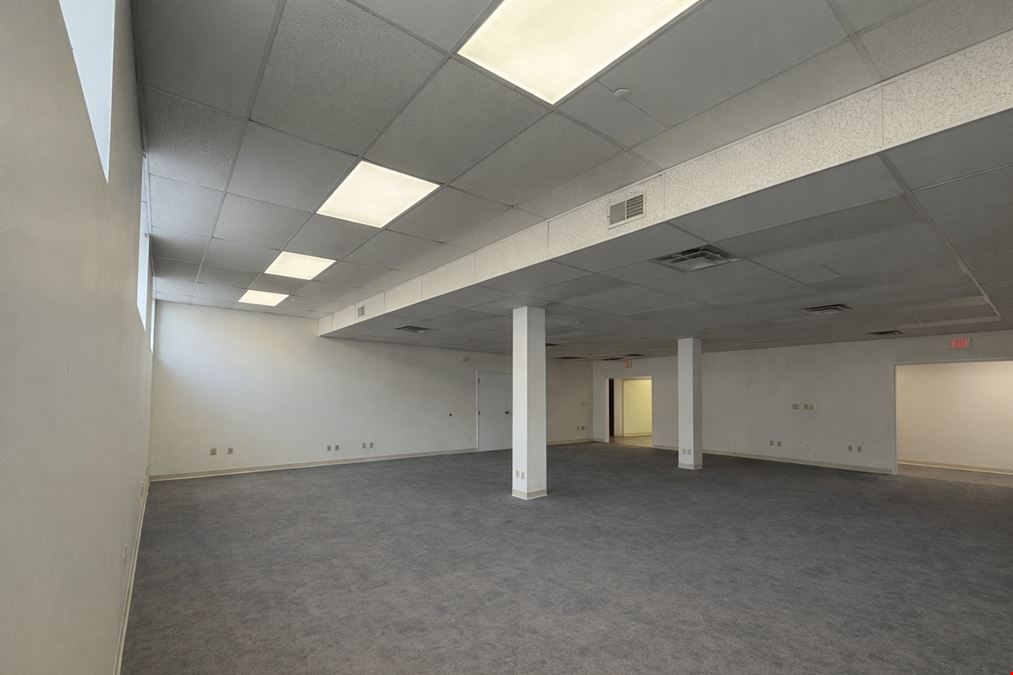 210 E Lafayette St