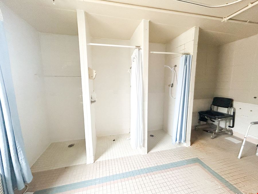 Former 100+ Bed Senior Living Facility on 2.29 Acres For Sale