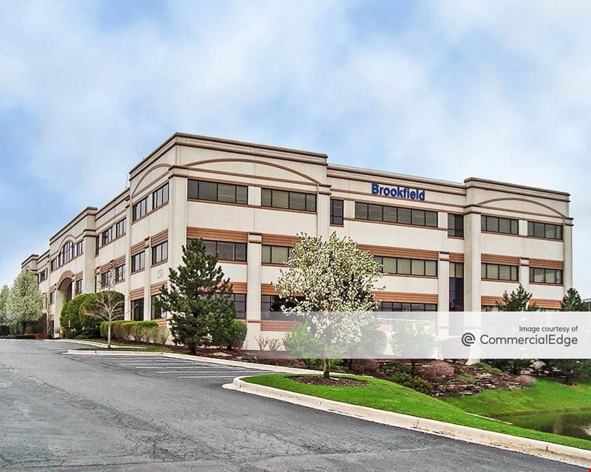 Estancia Corporate Centre - 150 Harvester Drive