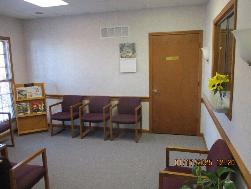 9163 North County Road 25A, Piqua, OH 45356