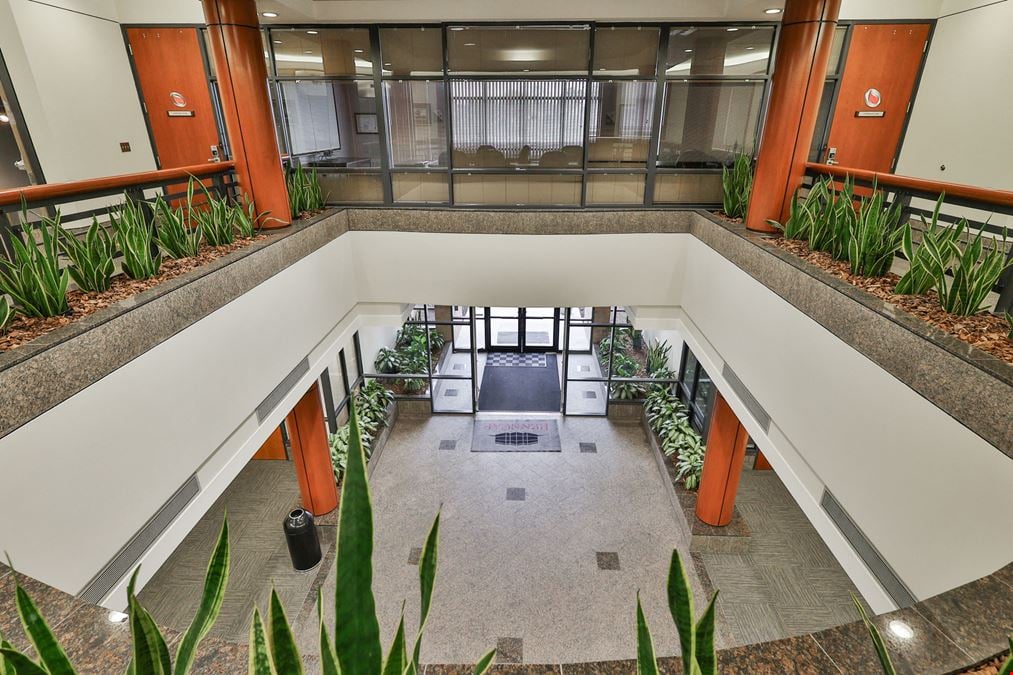 1495 Valley Center Pkwy