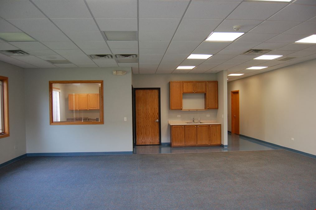 1,500 SF Retail & Studio Space in Aurora's Creative Hub