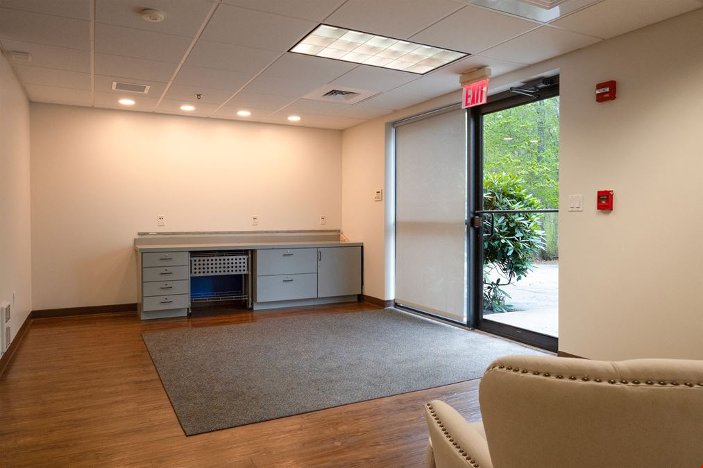 104 Longwater Drive Unit 102