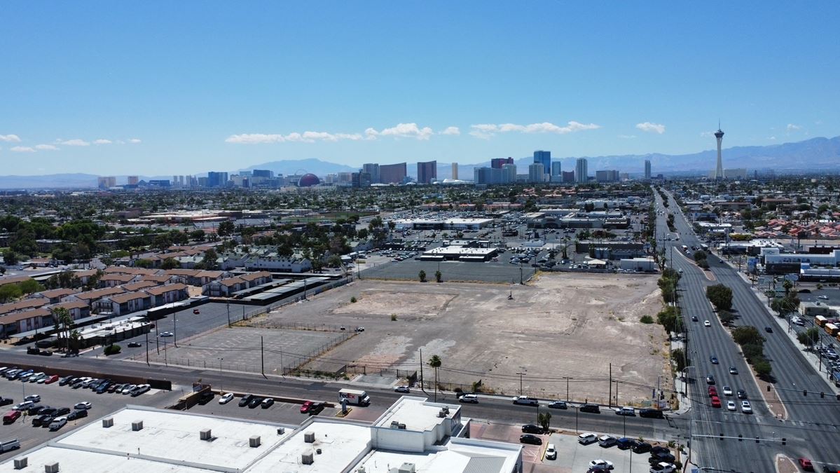 8 Acres of Vacant Land on East Sahara