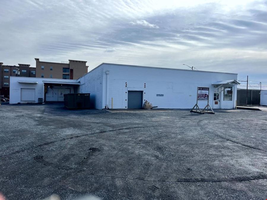 60 E Rock St
