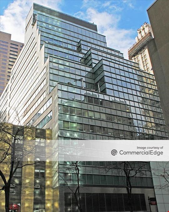 589 Fifth Avenue