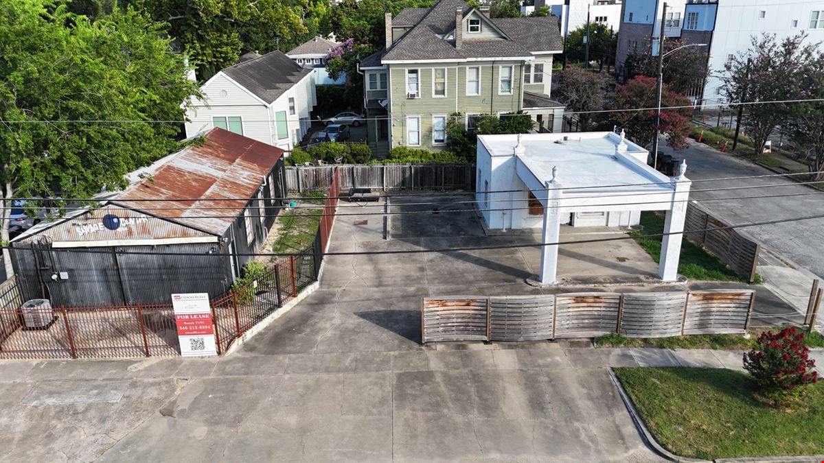 4002 La Branch St. Houston TX 77004