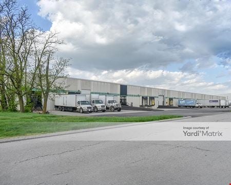 Preview of Industrial space for Rent at 8921 Frost Avenue