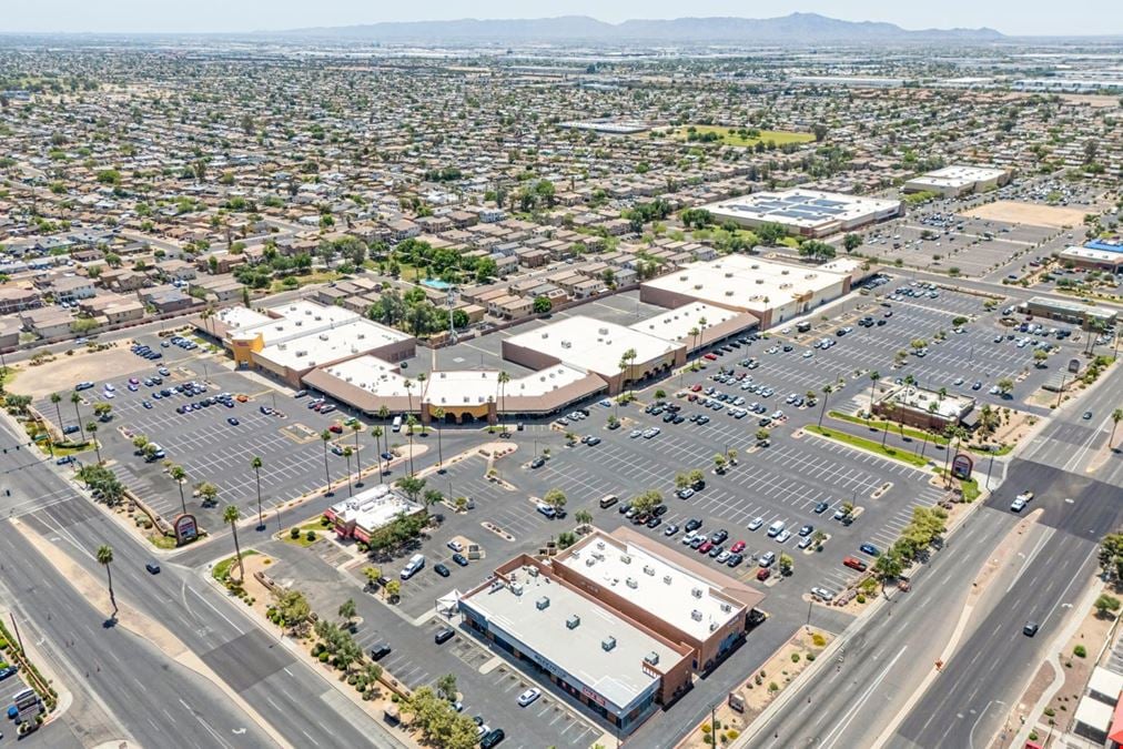 Low-Cost Basis Retail | 90% Occupied | Hard Corner Shopping Center