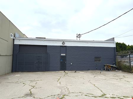 Preview of Industrial space for Sale at 2807 S Olive St