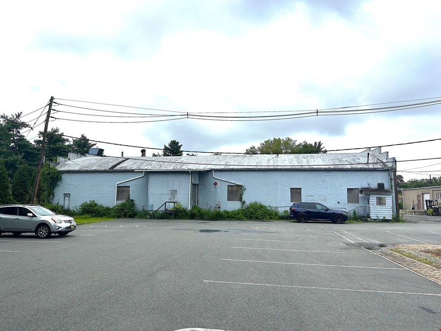 13,138 SF Building on 1.275 Acres For Sale