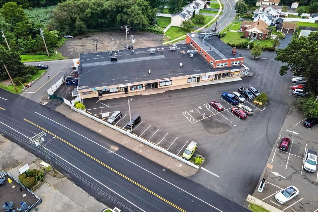 Lender Sale: 31,150 SF Shopping Center-96% Occupied | West Haven CT