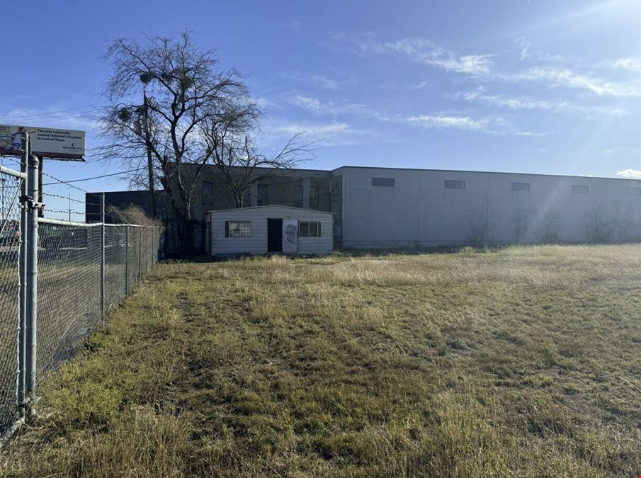 16314 North Interstate 35 Frontage Road