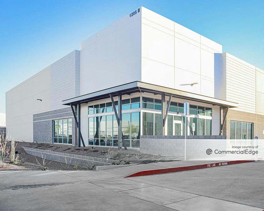 Hamilton Commerce Center 