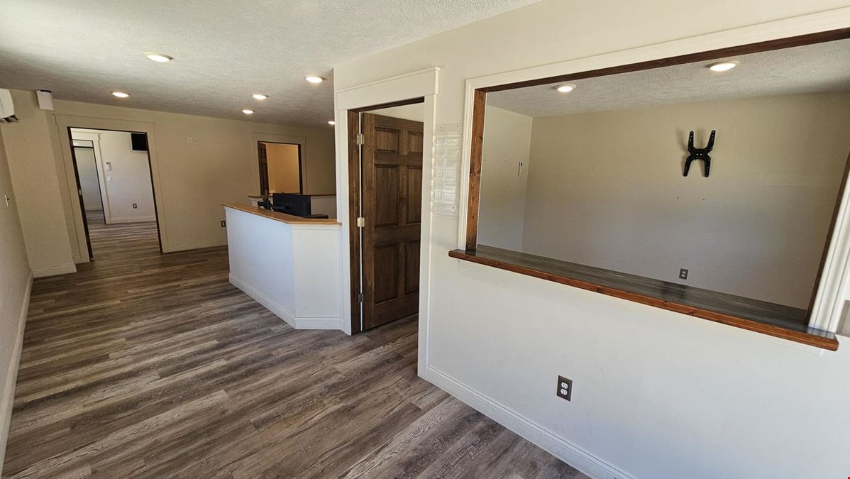 1347 W Britton