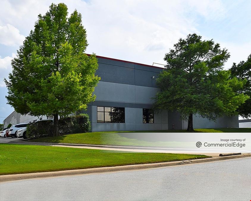 Port America - Building 900