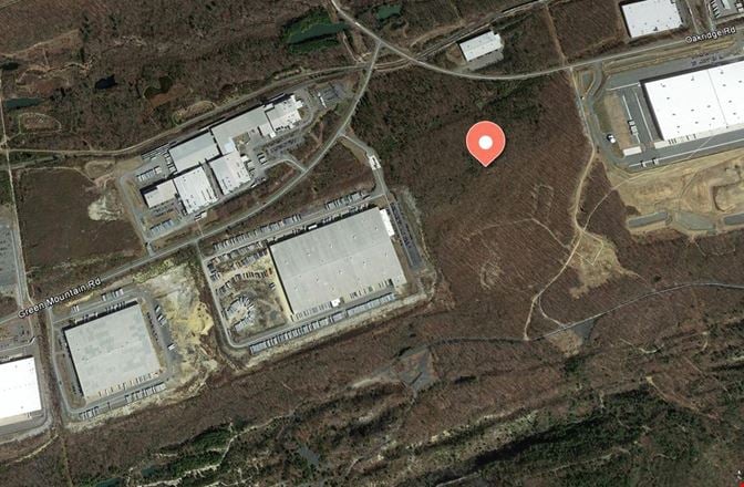 Preview of Industrial space for Rent at 610 Oak Ridge Road